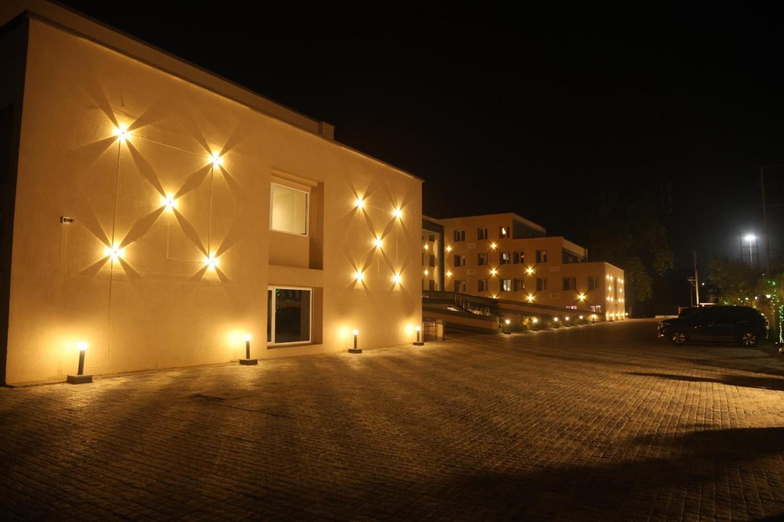 Hotel Rohika Aau-Igh Guváhátí Exteriér fotografie